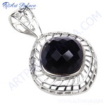 Load image into Gallery viewer, 925 sterling silver pendant with a faceted black onyx gemstone, perfect for women.
