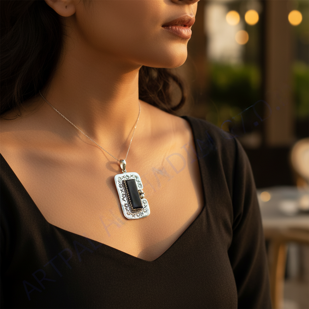 925 sterling silver black onyx pendant for women | daily wear