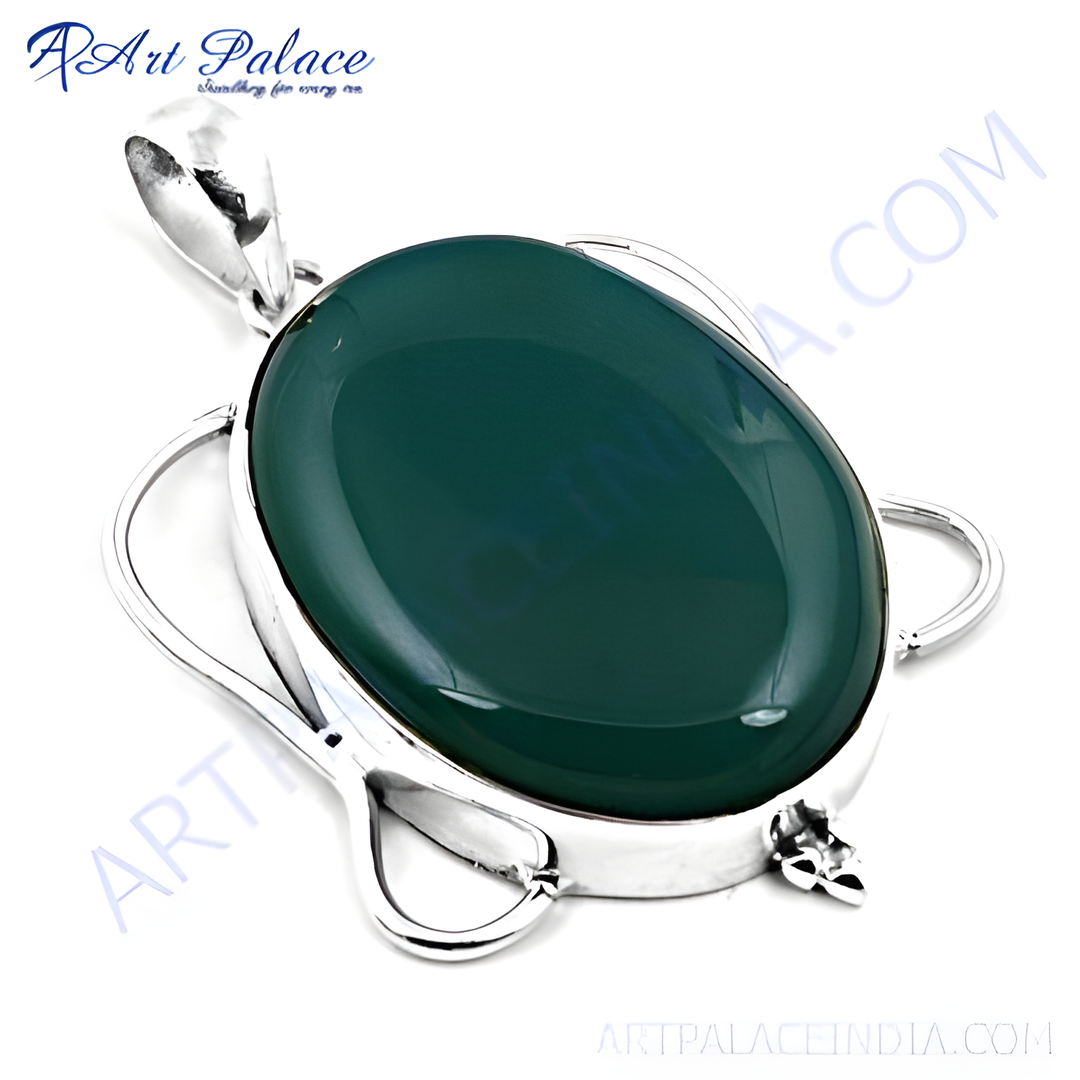 925 sterling silver green onyx pendant necklace, showcasing a polished green gemstone.