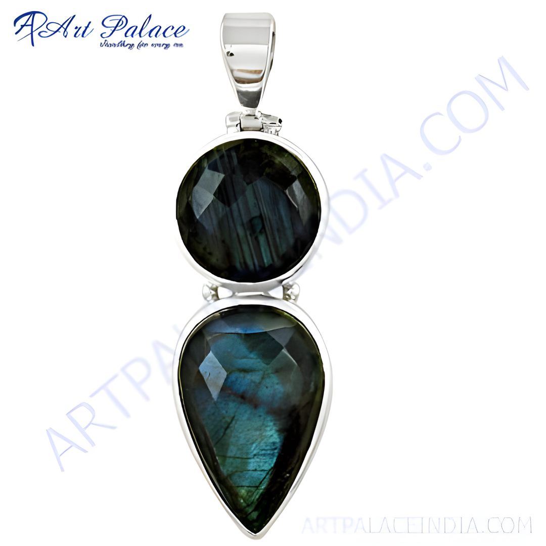 925 silver labradorite gemstone pendant, showcasing iridescent blue and green hues, perfect for elegant women's jewelry.