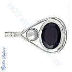 Load image into Gallery viewer, 925 sterling silver pendant featuring a black gemstone and a pearl.
