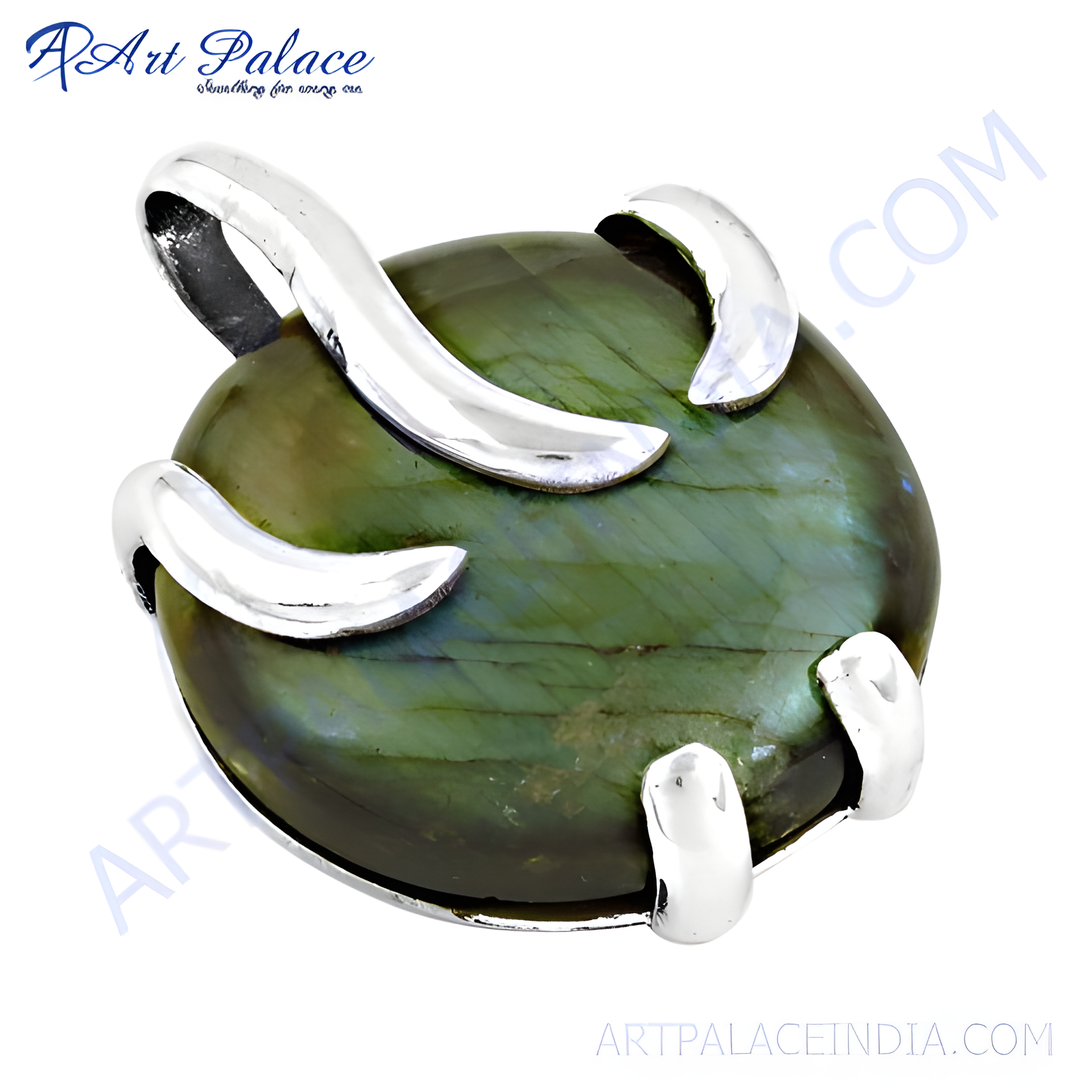 Sterling silver labradorite pendant with a captivating iridescent play of color, ideal for women.