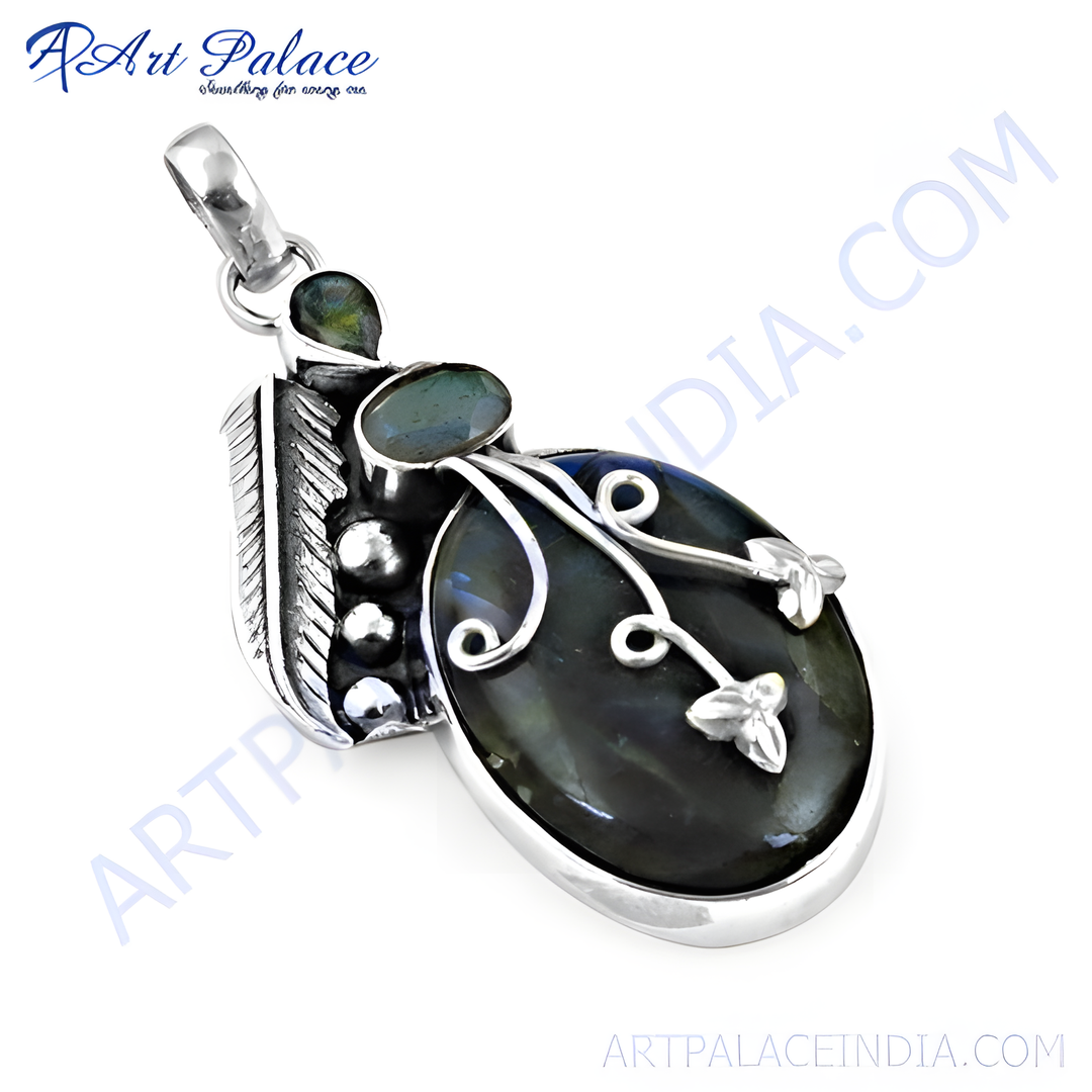 925 sterling silver labradorite pendant with a dark iridescent gemstone for women.