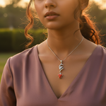 Load image into Gallery viewer, Collar con colgante de coral plateado para mujer | Joyas con piedras preciosas
