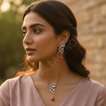 Load image into Gallery viewer, Collar con colgante de coral en plata 925 para mujer | Joyería con forma de lágrima
