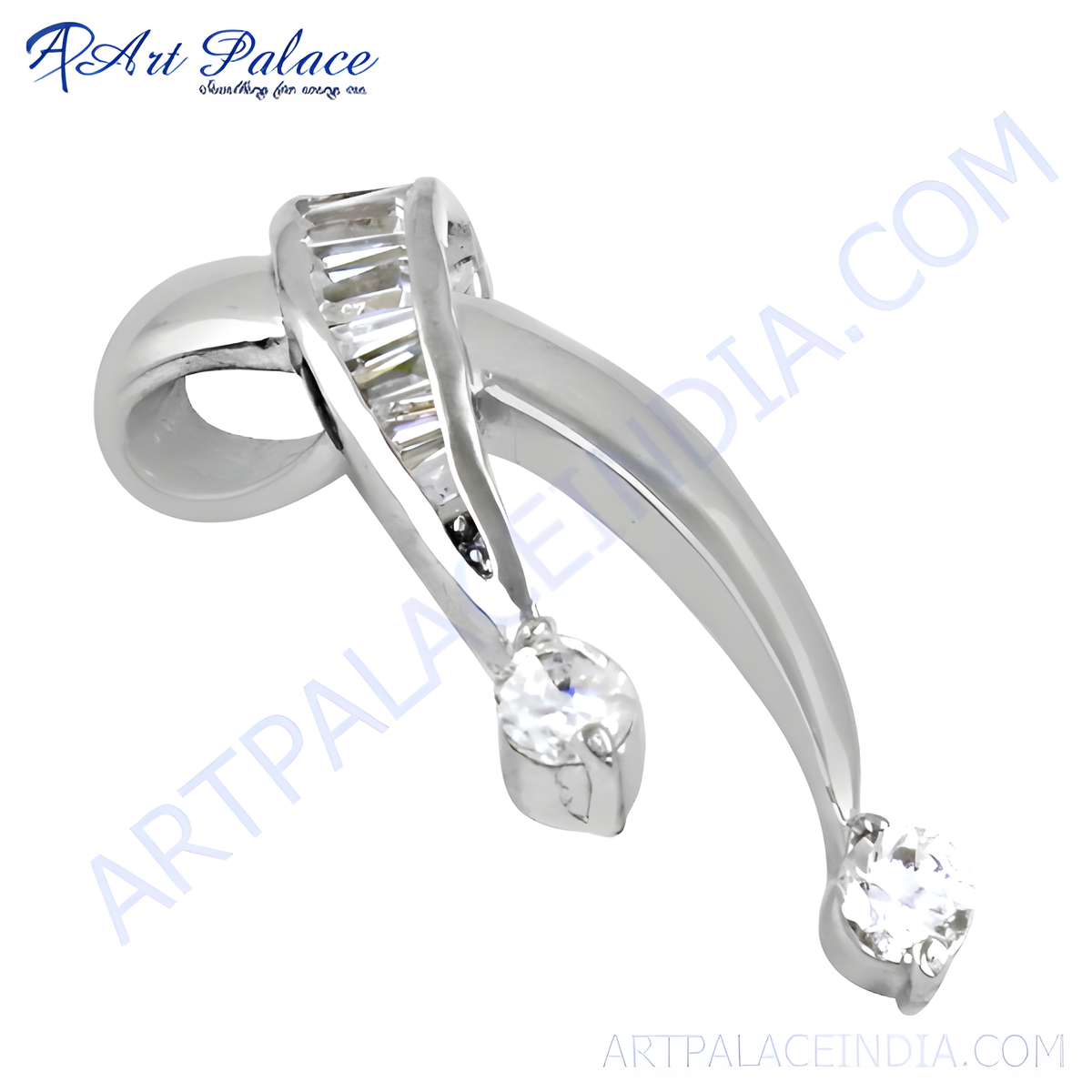 925 sterling silver pendant featuring diamonds for women