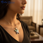 Load image into Gallery viewer, Collar con colgante de mariposa de plata | Joyas con piedras preciosas para mujer
