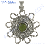 Load image into Gallery viewer, Sterling silver peridot pendant with green gemstone center and unique openwork design
