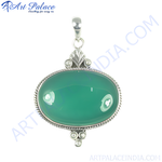 Load image into Gallery viewer, 925 sterling silver green onyx pendant with an oval-shaped green gemstone
