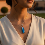 Load image into Gallery viewer, Colgante de piedra preciosa azul plateada | Joyería de plata de ley | Regalo
