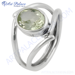 将图像加载到图库查看器中， 925 sterling silver ring with a light green amethyst gemstone center. Modern design.
