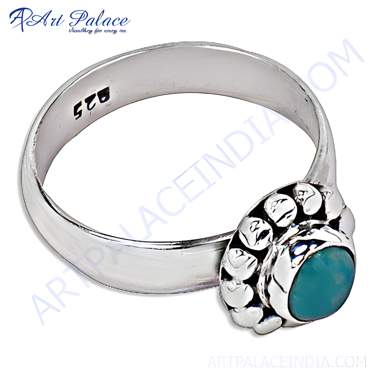 925 sterling silver ring with a vibrant turquoise gemstone center for women