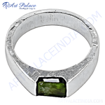 Load image into Gallery viewer, Men&#39;s silver ring with a rectangular green gemstone set in a polished band.
