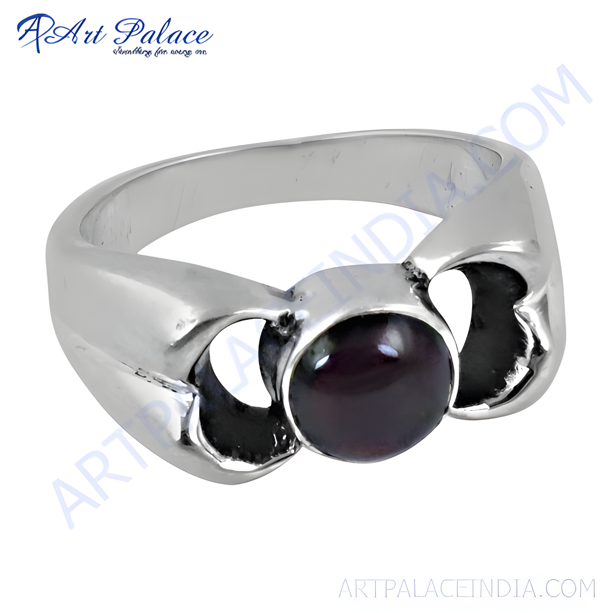 Sterling silver ring with a large, dark black gemstone, perfect for men's fashion and gifting