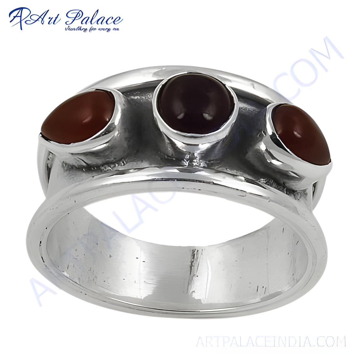 925 sterling silver ring with three carnelian gemstones, showcasing an elegant design