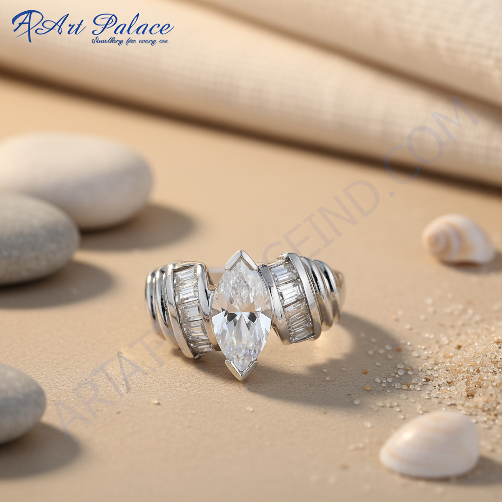 Anillo de plata de talla marquesa con detalles baguette | Anillo para mujer