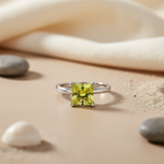 将图像加载到图库查看器中， Silver Peridot Solitaire Ring for Women | Gemstone Jewelry
