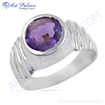 Load image into Gallery viewer, 925 sterling silver ring with a large oval-cut purple amethyst gemstone. A beautiful gemstone ring for women.
