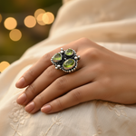 Load image into Gallery viewer, Anillo de peridoto en plata 925 para mujer | Joyería con piedras preciosas

