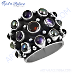 将图像加载到图库查看器中， Sterling silver cocktail ring with round black and purple gemstones and a central garnet stone.
