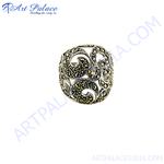 Load image into Gallery viewer, 925 sterling silver marcasite ring with intricate openwork design, showcasing the marcasite stones and elegant style.
