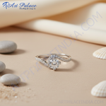 Load image into Gallery viewer, Anillo de compromiso solitario de plata | Diamante de talla redonda | Para ella
