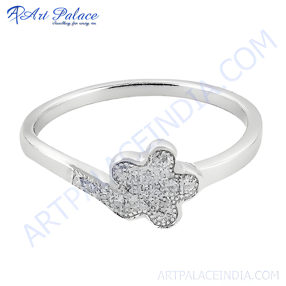 Silver flower ring with sparkling cubic zirconia stones, a delicate and elegant fashion ring