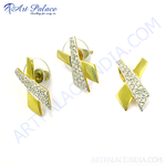 将图像加载到图库查看器中， gold plating X crystal stud earrings, featuring a gold plating X design with crystal accents. Elegant and stylish earrings for women.

