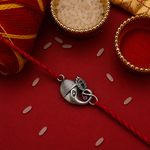 将图像加载到图库查看器中， Ganesha 925 Sterling Silver Rakhi with CZ for Rakshabandhan
