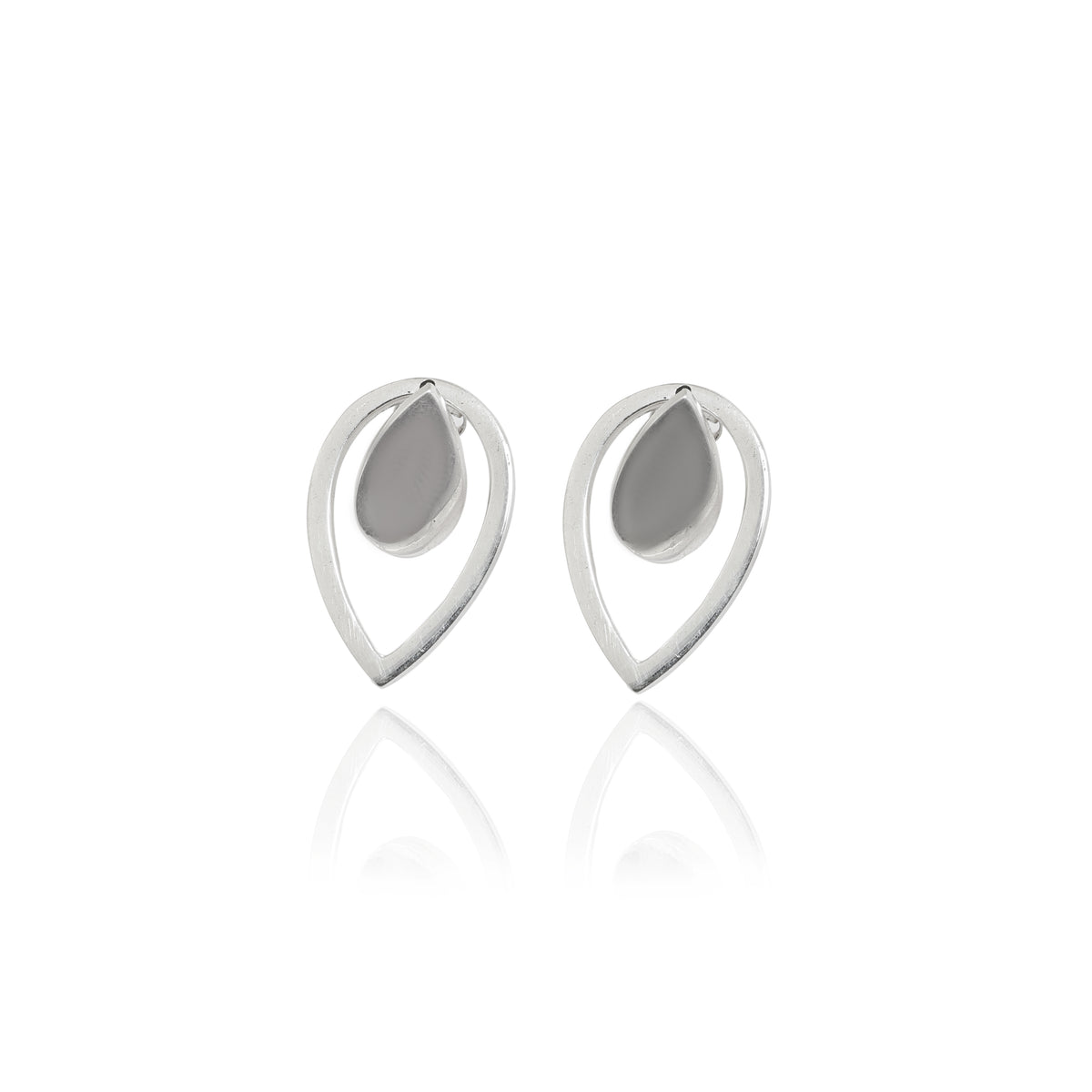 Silver teardrop earrings for women | minimalist jewelry gift