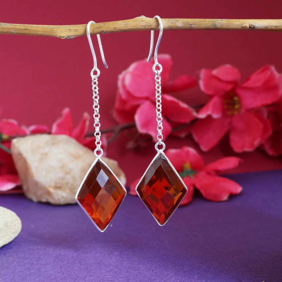 Silver rhombus drop earrings with amber gemstone | women's jewelry