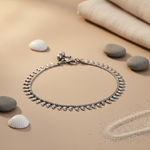 Load image into Gallery viewer, 925 Silver Leaf Anklet for Women | Daily Wear Jewelry
