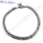 Load image into Gallery viewer, Silver anklet with a delicate chain design, perfect for everyday wear and gifting.
