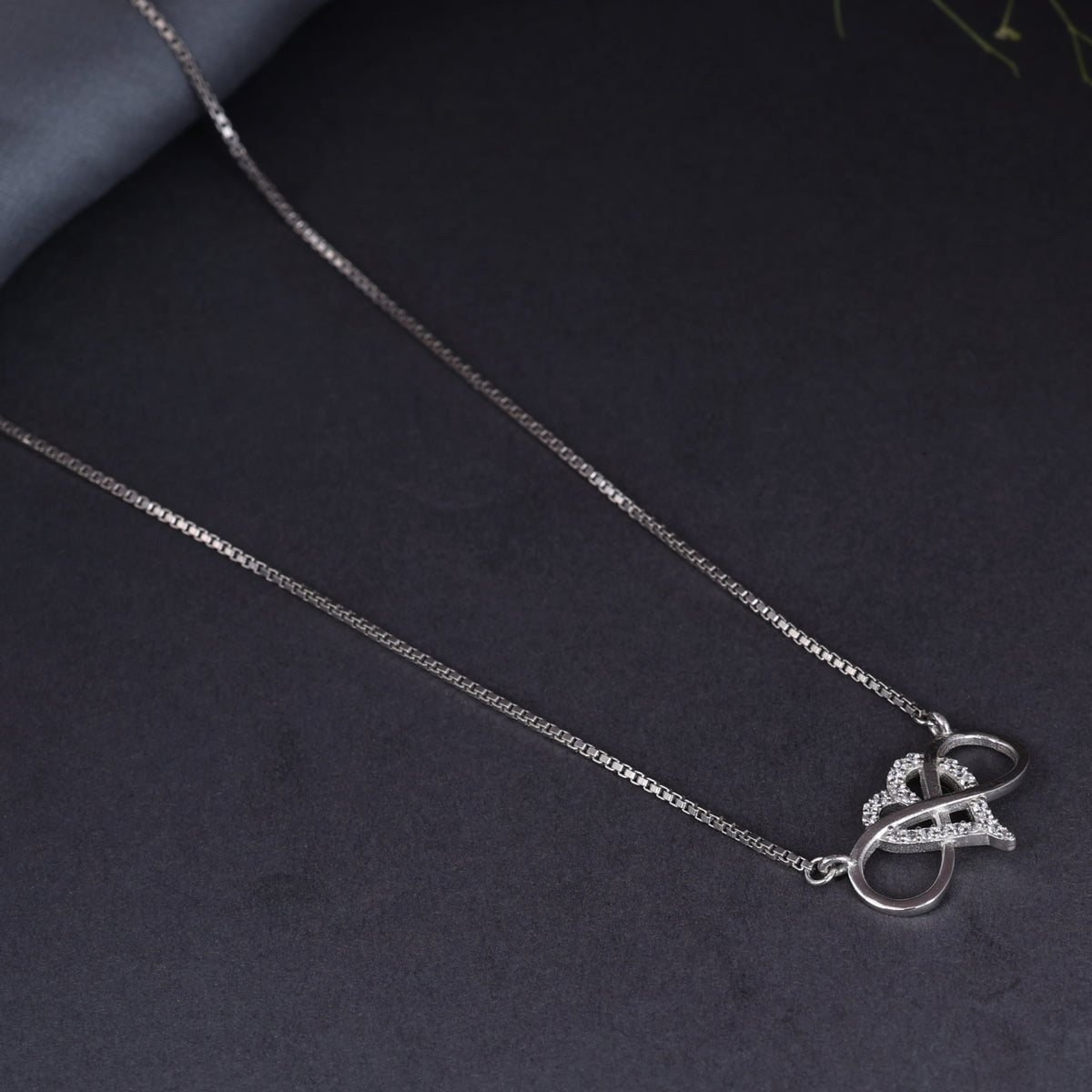 18k gold plated 925 silver mangalsutra with black beads and pear shaped pendant