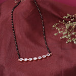 Load image into Gallery viewer, Collar Mangalsutra de oro rosa con circonitas cúbicas para mujer | Uso diario
