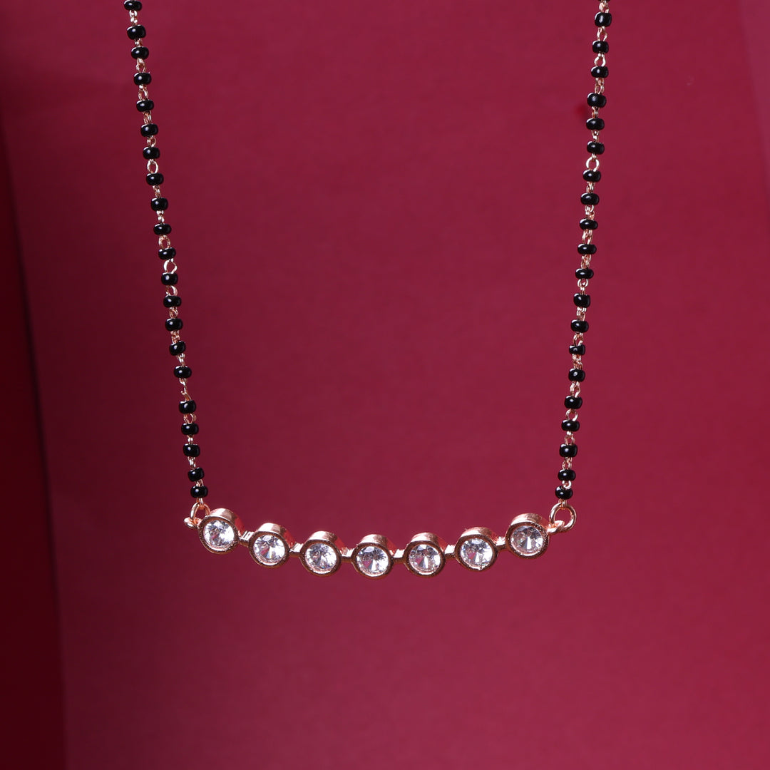 Collar Mangalsutra de oro rosa con circonitas cúbicas para mujer | Uso diario