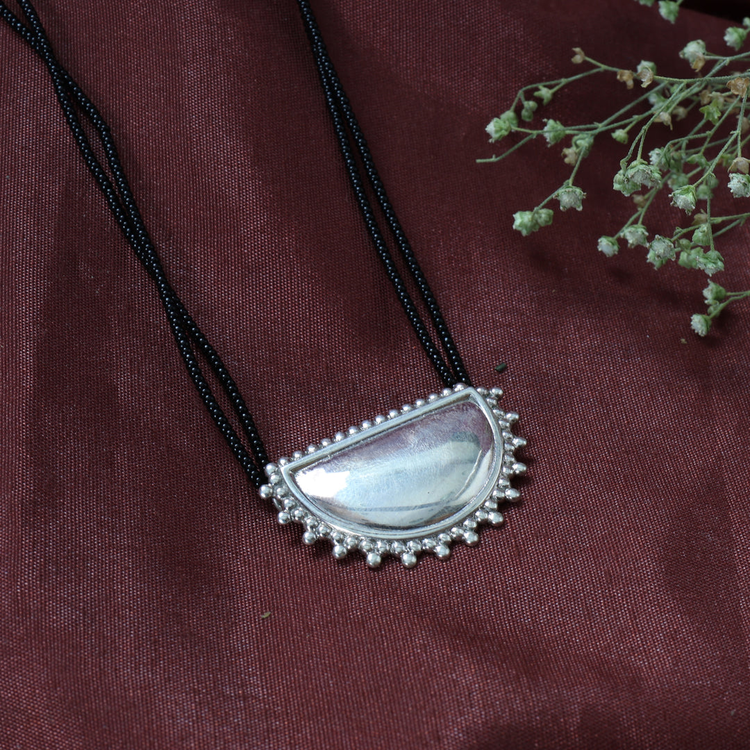 Silver Crescent Moon Pendant Necklace for Women | Gift Jewelry