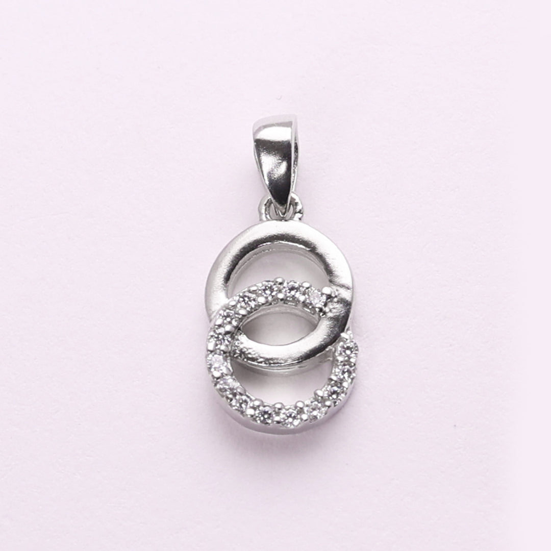 925 Sterling Silver Interlocking Circle Pendant Necklace for Women