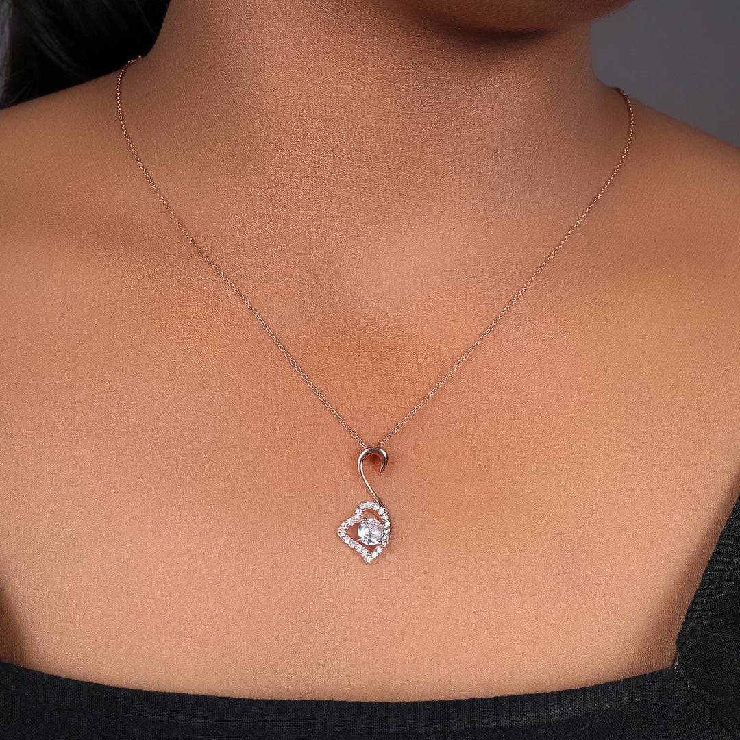 玫瑰金心形吊坠项链，女士款 | 送给她的礼物