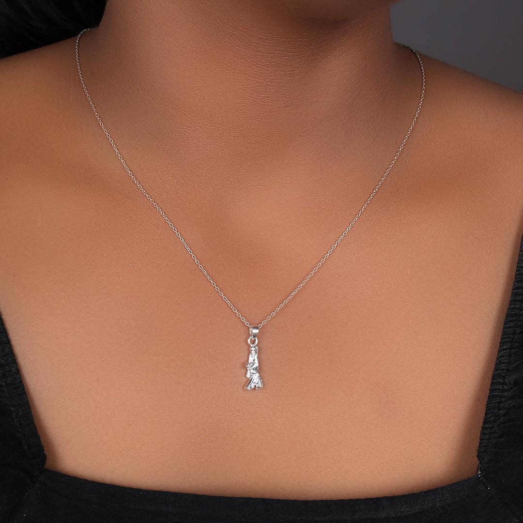 Collar con colgante religioso de plata 925 | Para mujer | Uso diario