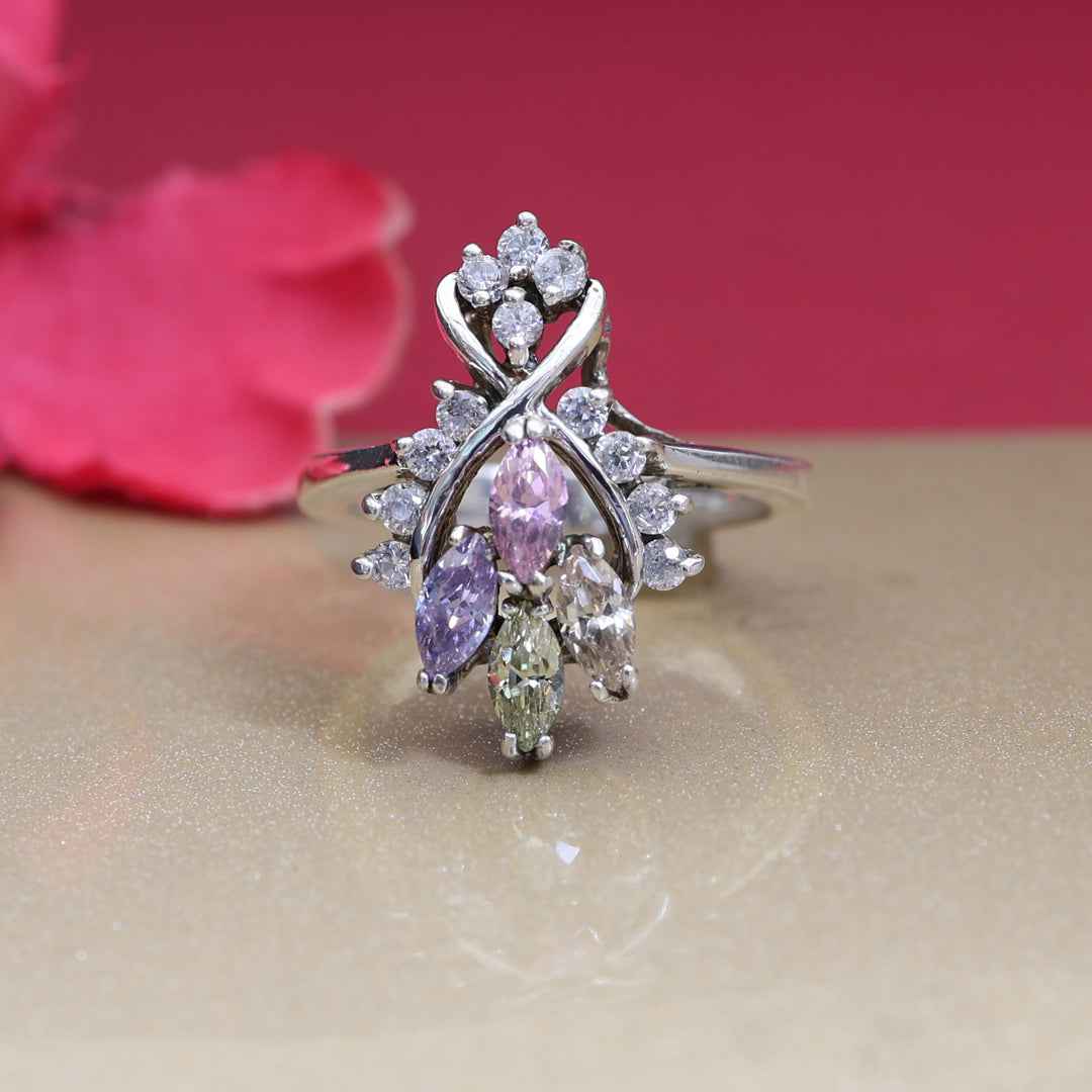 Anillo de plata con flor y piedras preciosas | Anillo para mujer | Regalo para ella