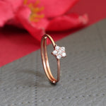 Load image into Gallery viewer, Anillo de flor de oro rosa con circonitas cúbicas | Regalo de joyería para mujer
