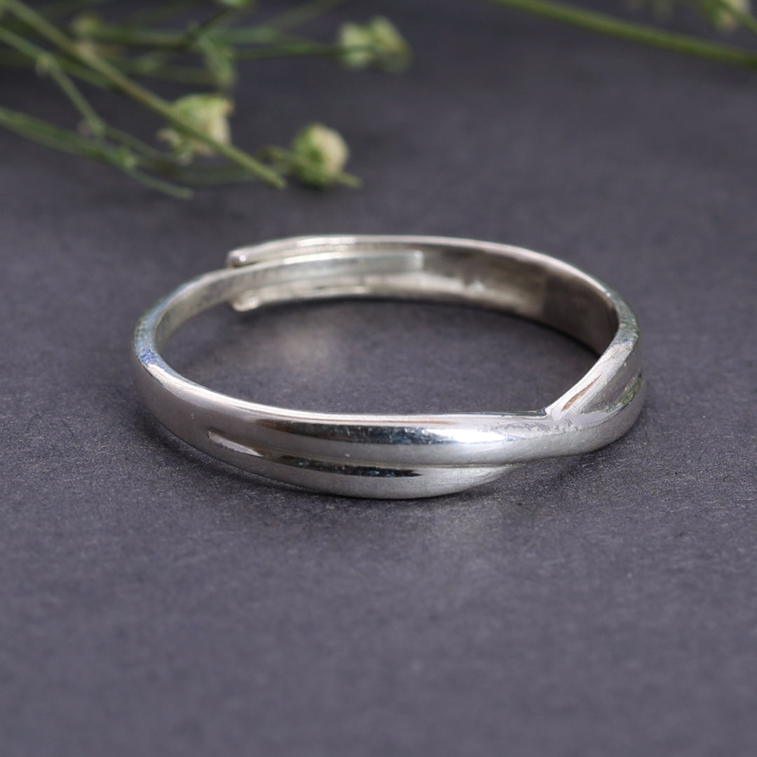 925 Sterling Silver Adjustable Crossover Band Ring for Daily Wear