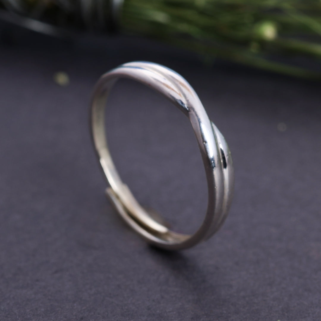925 Sterling Silver Adjustable Crossover Band Ring for Daily Wear