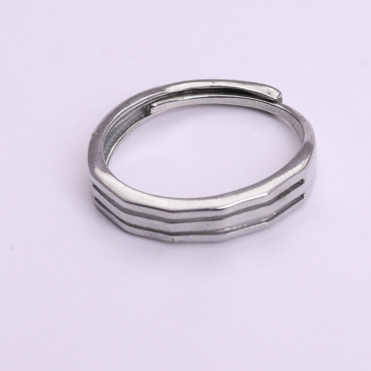 Sterling silver triple stripe wave ring | daily wear band