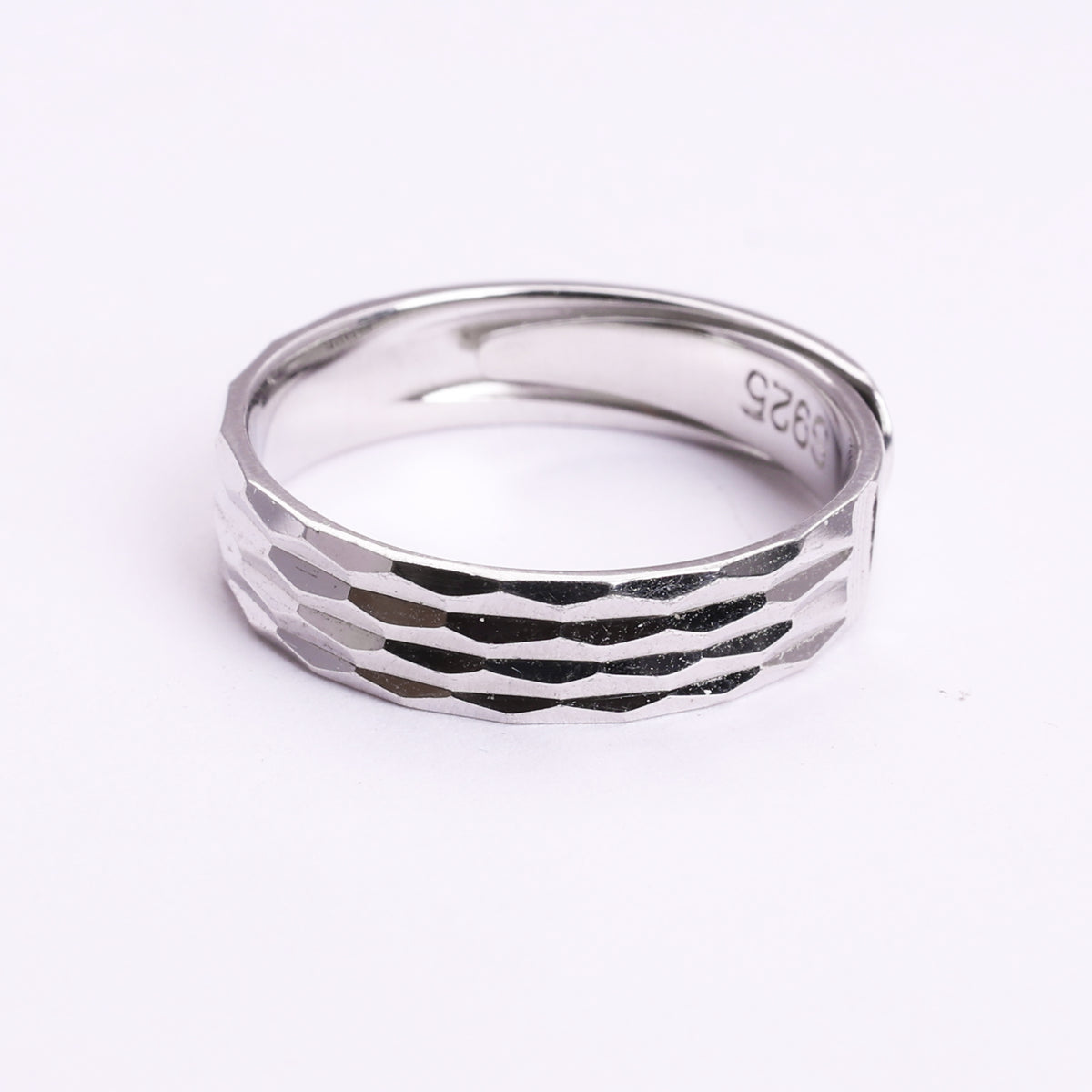 925 sterling silver hammered band ring | modern geometric design